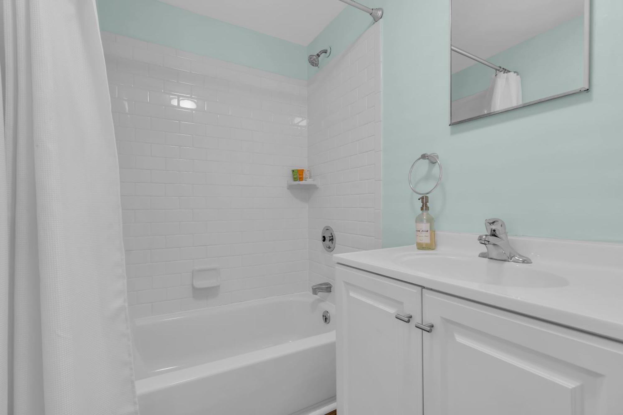 6-Min Walk To Asbury Park & Og Main St - Updated & Cozy Apartment In Historic Ocean Grove - Fire Pit & Patio - Fast Wi-Fi 외부 사진