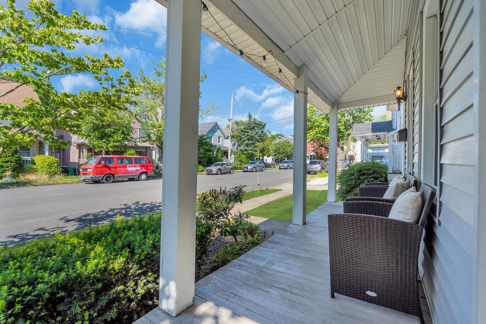 6-Min Walk To Asbury Park & Og Main St - Updated & Cozy Apartment In Historic Ocean Grove - Fire Pit & Patio - Fast Wi-Fi 외부 사진