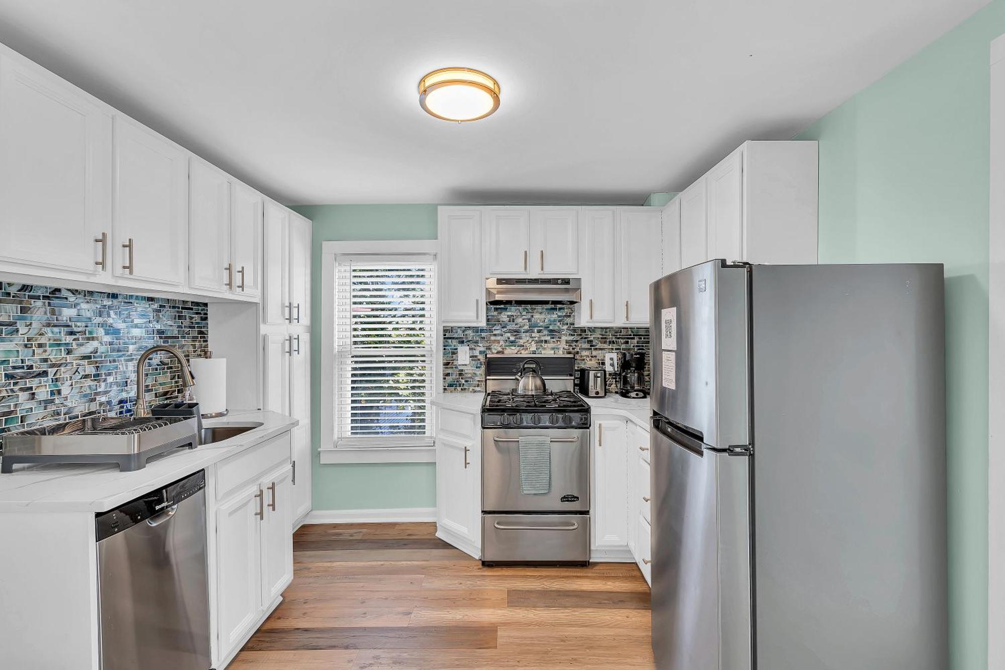 6-Min Walk To Asbury Park & Og Main St - Updated & Cozy Apartment In Historic Ocean Grove - Fire Pit & Patio - Fast Wi-Fi 외부 사진
