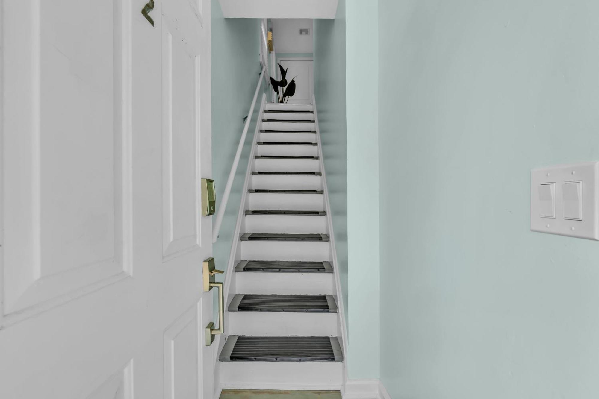 6-Min Walk To Asbury Park & Og Main St - Updated & Cozy Apartment In Historic Ocean Grove - Fire Pit & Patio - Fast Wi-Fi 외부 사진