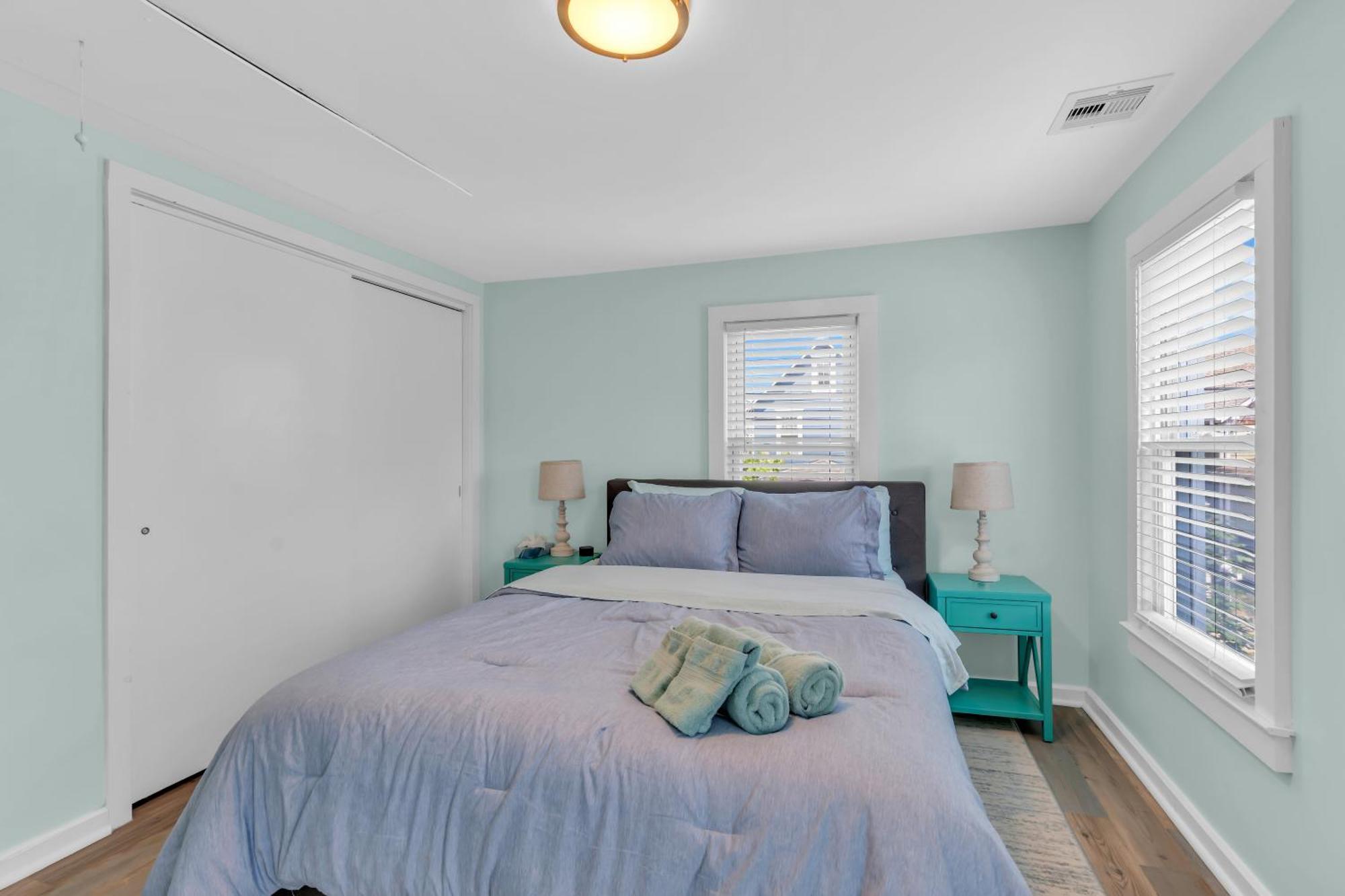 6-Min Walk To Asbury Park & Og Main St - Updated & Cozy Apartment In Historic Ocean Grove - Fire Pit & Patio - Fast Wi-Fi 외부 사진