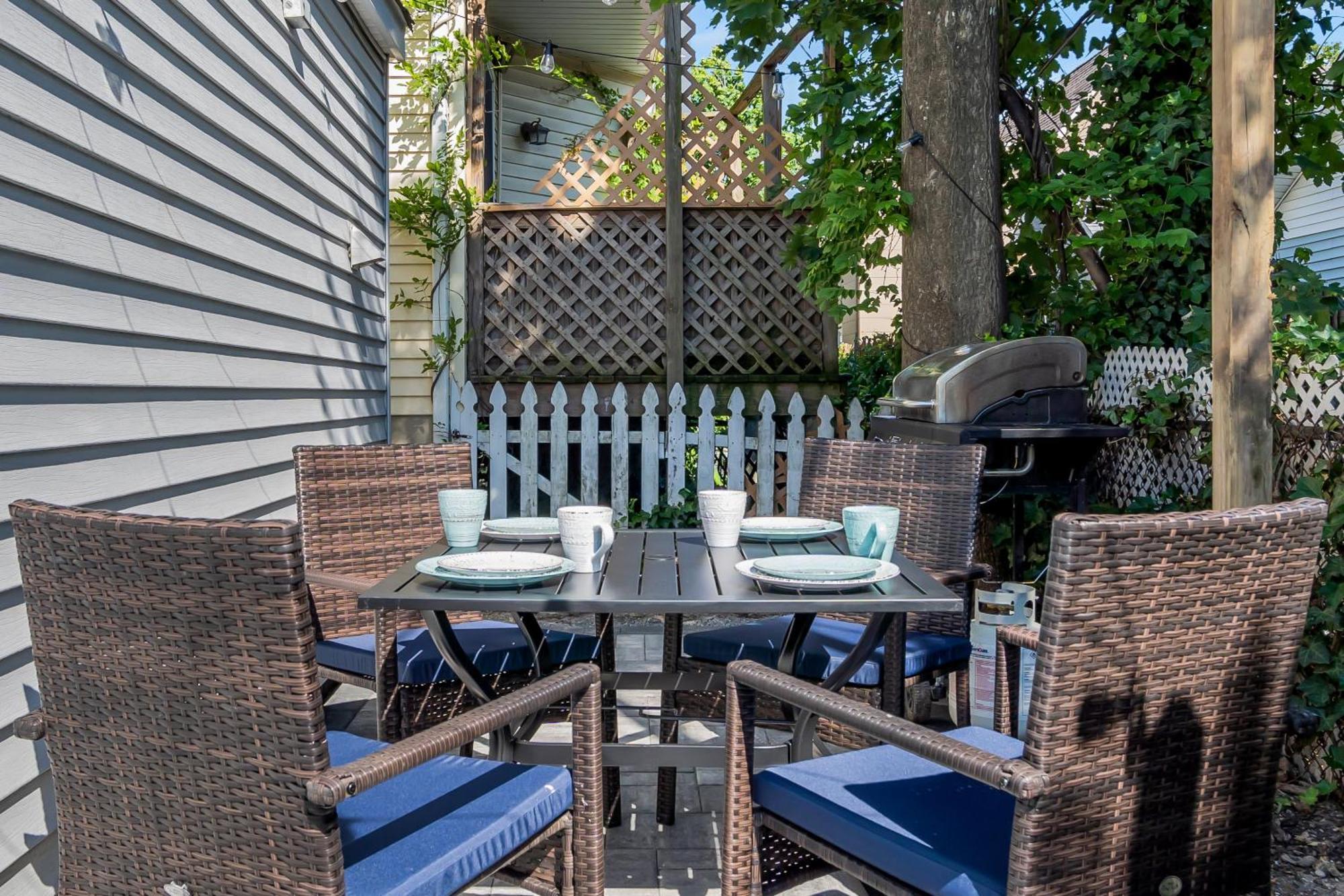 6-Min Walk To Asbury Park & Og Main St - Updated & Cozy Apartment In Historic Ocean Grove - Fire Pit & Patio - Fast Wi-Fi 외부 사진